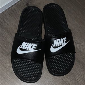 Nike slides